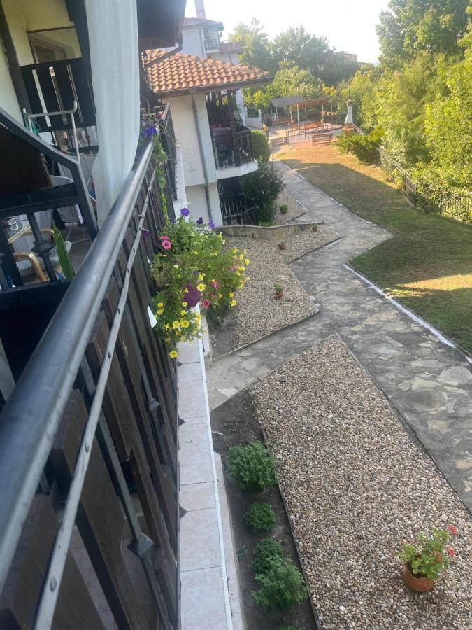 Spacious Fully Furnished Studio In Kavarna Apart Hotel Экстерьер фото